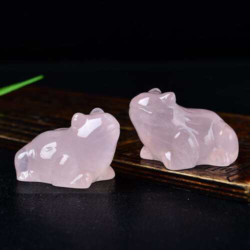 天然粉晶青蛙摆件粉水晶原石雕刻件家居客厅办公室桌面装饰