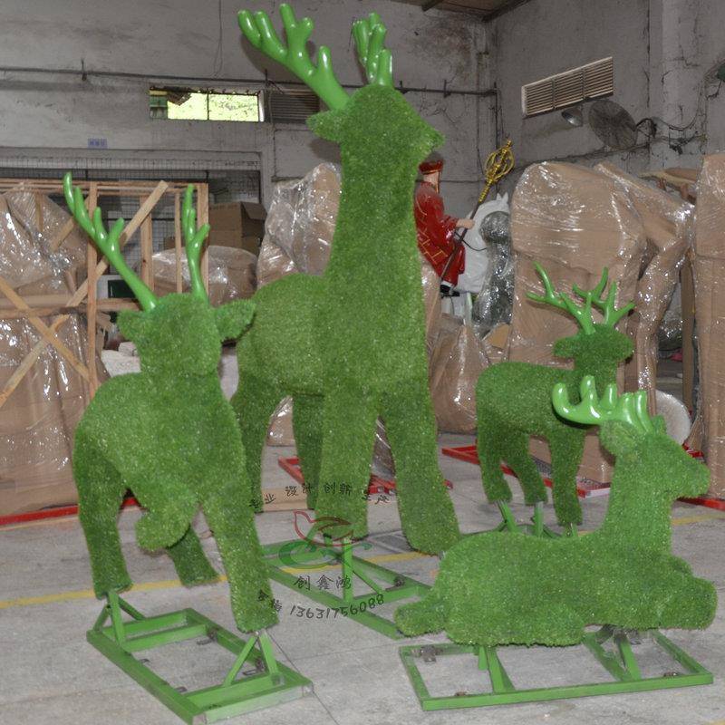 直销玻璃钢公园景观动物雕塑 玻璃钢羊雕塑 植草动物雕塑专业厂家