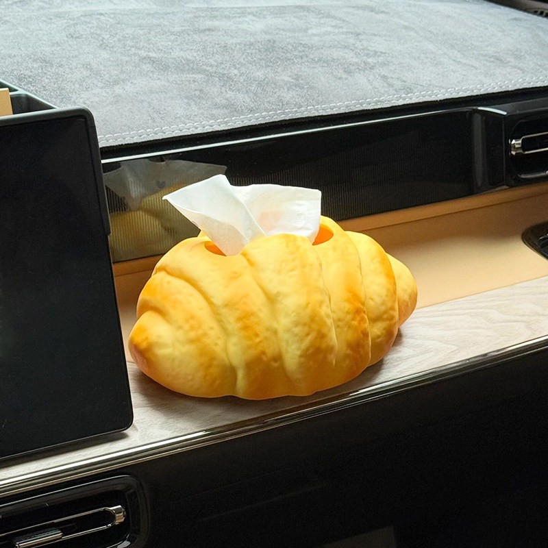 车载纸巾盒可颂抽取式卫生纸盒车内用品卫生纸盒中控台可爱装饰创