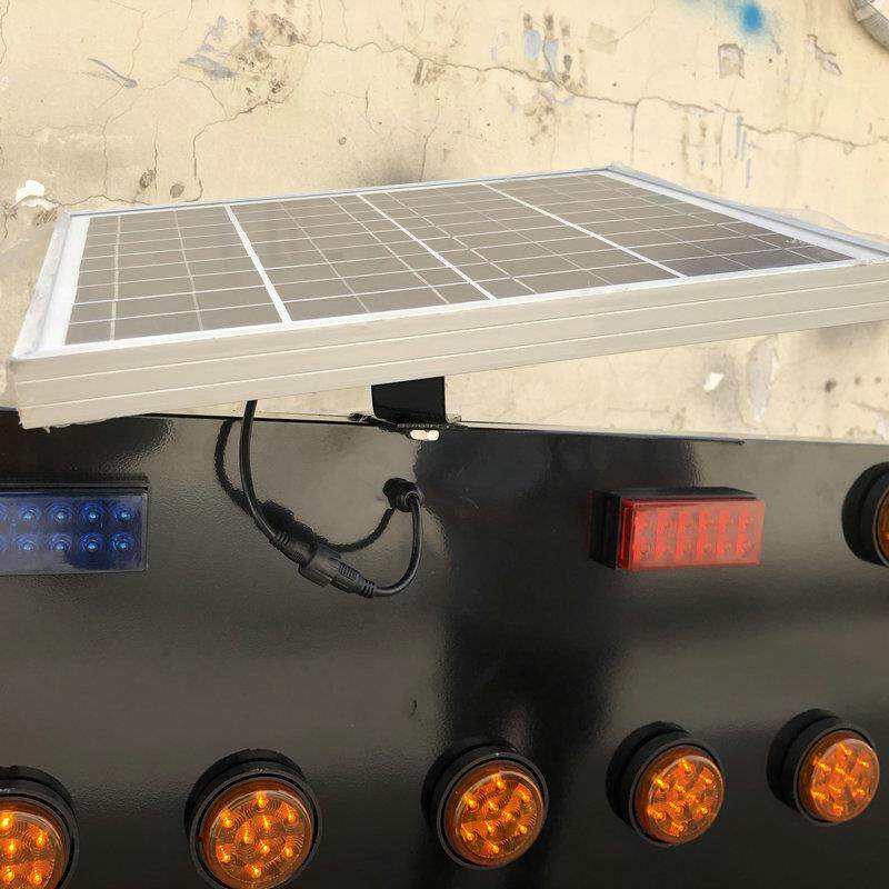 太阳能导向牌施工箭头导向灯LED警示诱导标识指示信号灯免维护