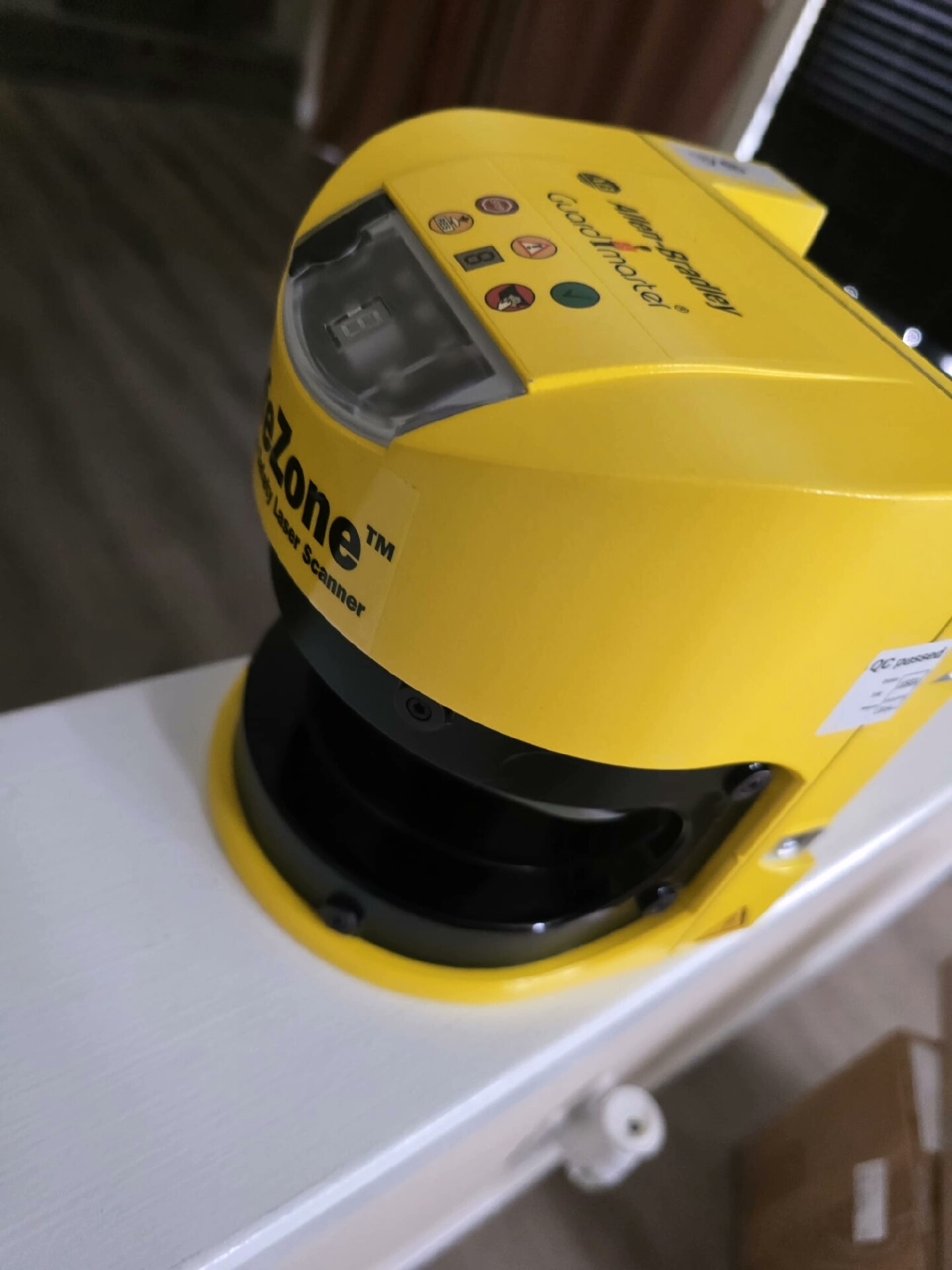 A-B  442L-SFZNMZ工程余货 原装成色很新 有需