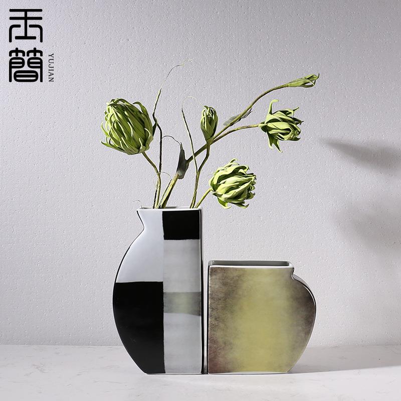 现代简约异形陶瓷花瓶摆件样板房家具城酒店KTV酒吧客厅家居软装
