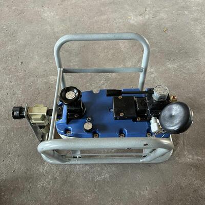 厂家现货矿用锚索张拉机具塑料泵MQ17.8MQ22多型号张拉千斤顶