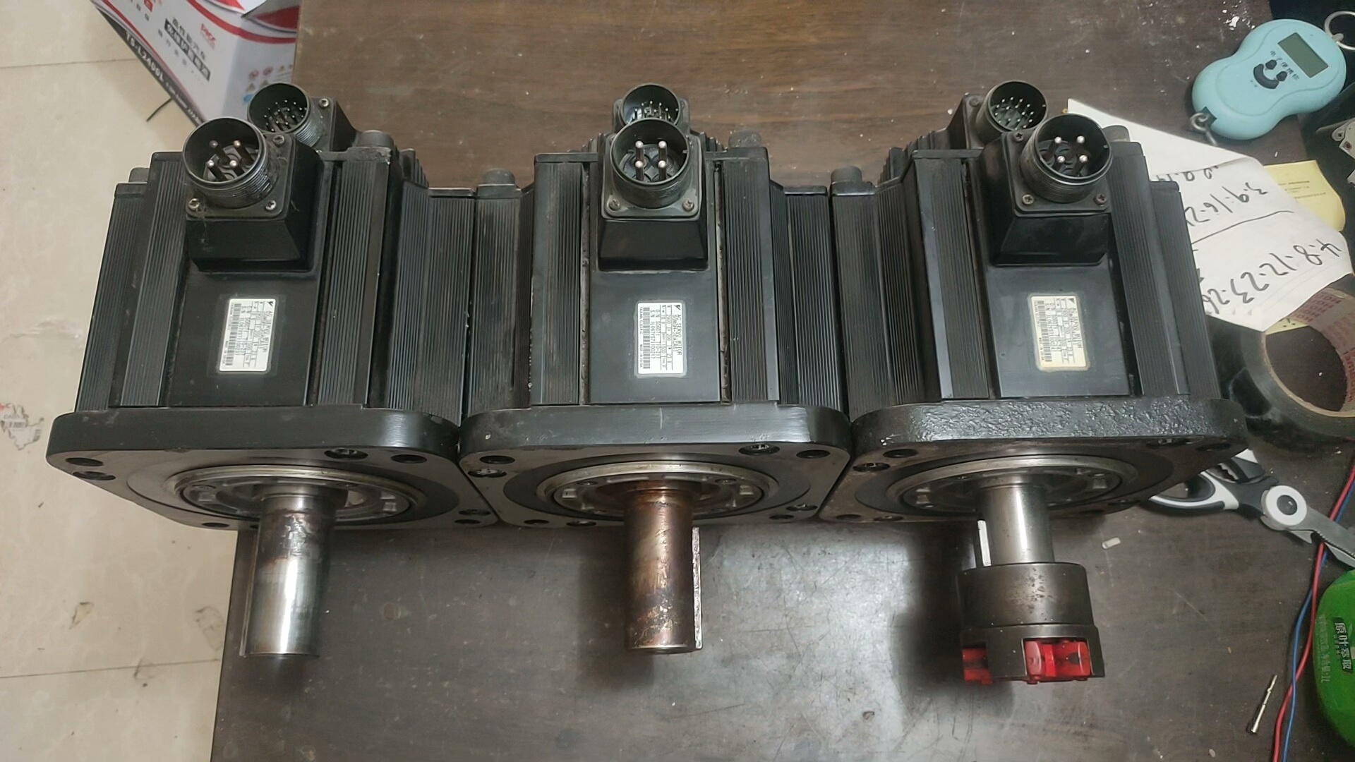 安川伺服电机SGMGH-30ACA61