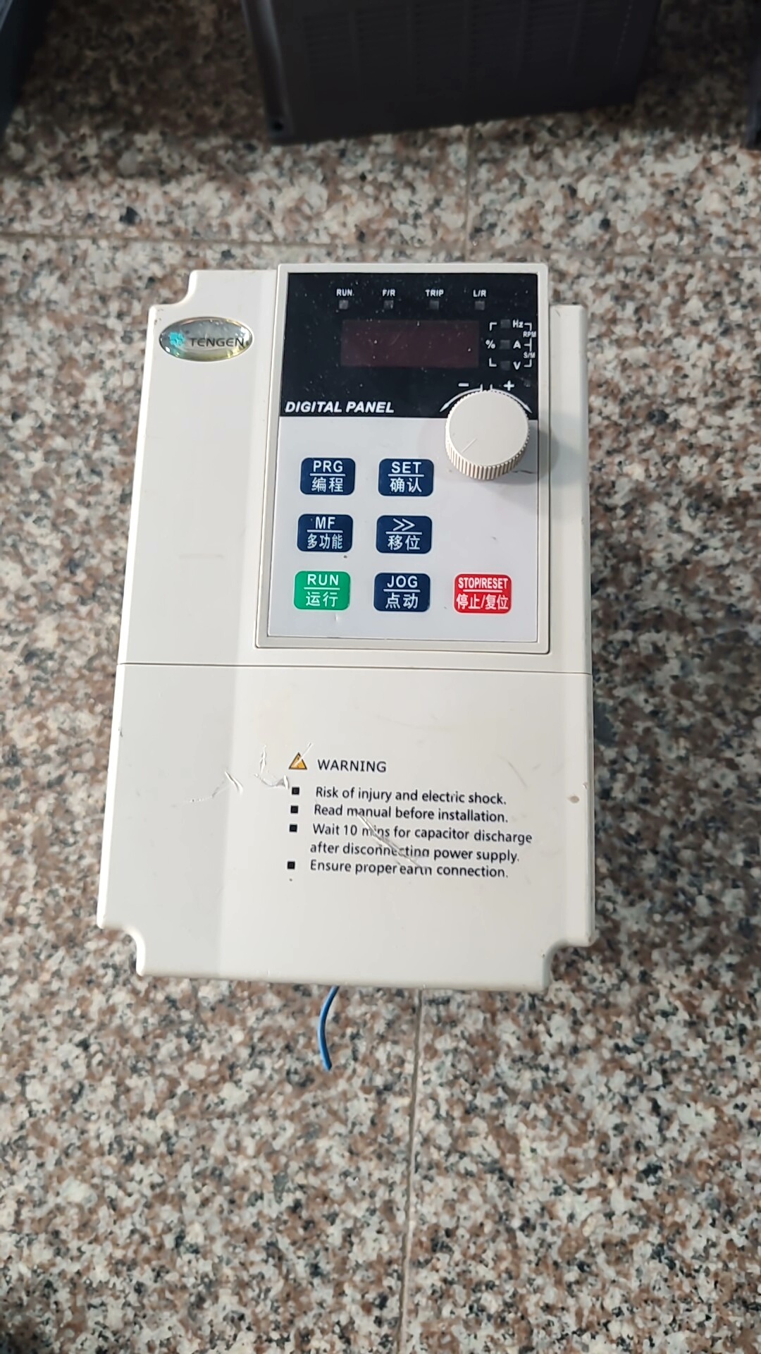 天正变频器 TVFE9-4015G