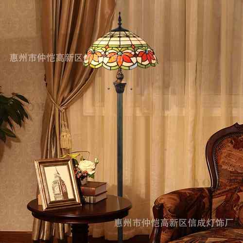 跨境蒂凡尼经典节庆花瓣站立茶几简约酒吧咖啡餐厅卧室别墅落地灯
