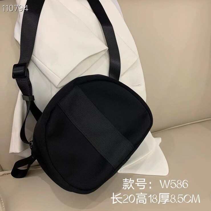 休闲高级质感牛津布包女黑色斜跨便捷布包手机包简约百搭ins小包