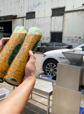 工业型百香果分离机打浆机百香果水果茶原料榨汁机鸡蛋果挖肉机