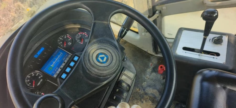 4月1日合肥工程机械设备20年徐工223H振动压路机一台网络拍卖公告