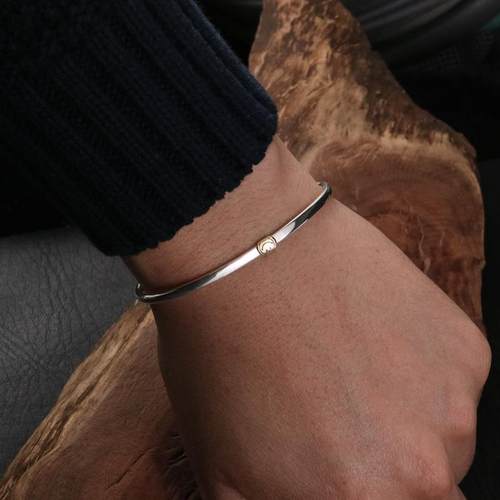 高档am手p Japa经典涅笑盘脸手镯男女925纯银n细款开口情侣手链环