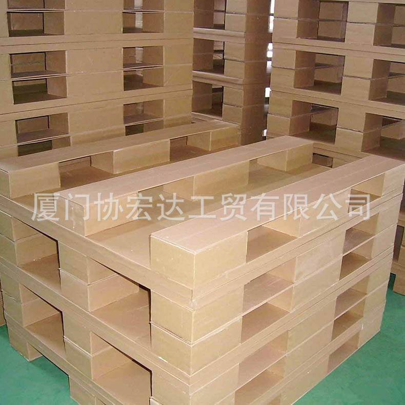 供应四面进叉纸卡板托盘出口现货物流加厚环保纸栈板货物仓库防潮