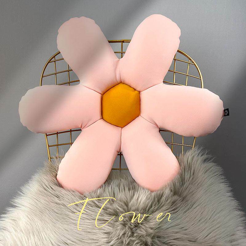 新款日向葵靠朵抱枕四季沙发花瓣靠枕可坐爱小雏菊彩虹飘窗垫床头