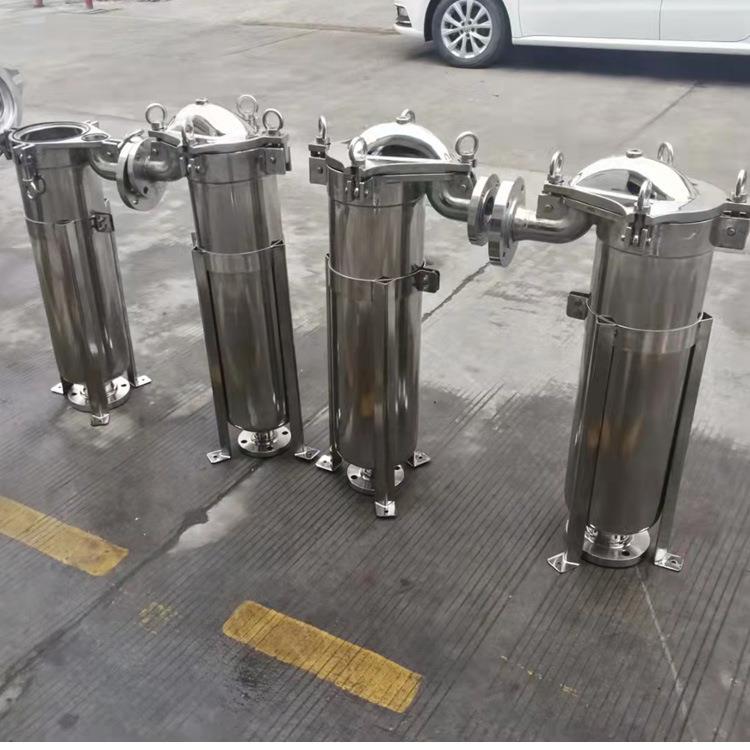 WF-1P2S 顶入式 铸造式袋式过滤器 体积小 密封严 操作简便