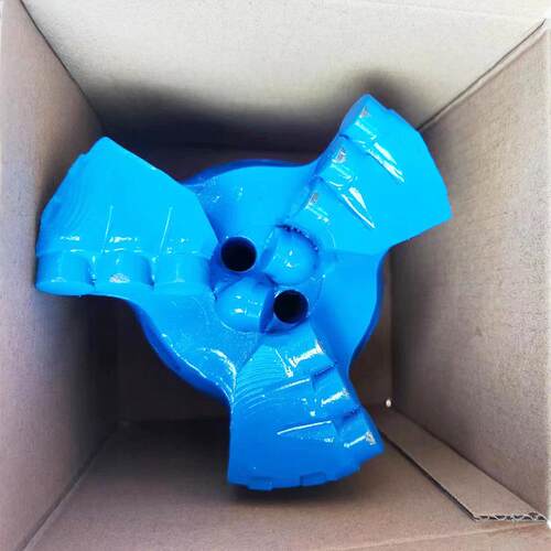 PDC金刚石钻头内凹113三翼四翼合金钻头94复合片金刚石硬岩钻头