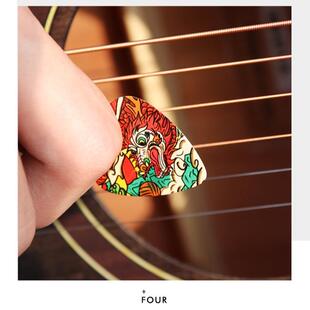 50片亚克力 彩绘赛璐璐 尼龙型扫弦耐磨拨片厂家彩绘拨片多色卡通