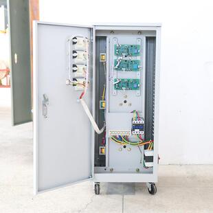 15KVA 380V系列三相稳压器高精度全自动交流稳压器稳压电源SJW