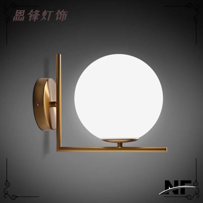 北欧创意现代简约壁灯客厅卧室床头墙壁装饰灯铁艺玻璃圆球壁灯
