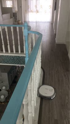 科沃斯DK35扫地机器人与DG800扫地机器人哪个好,功能区别在哪里?价格多少?