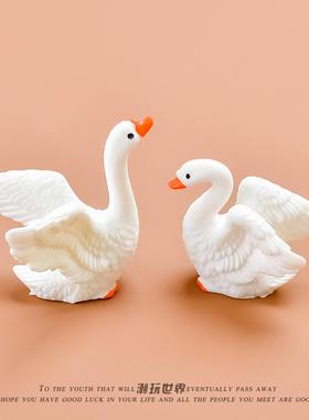 创意唯美白天鹅摆件高颜值花盆装饰树脂桌面摆件小礼品可爱小礼物