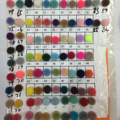 大量现货批发1.5cm开司米毛球、毛线绒球，颜色繁多、价格优惠