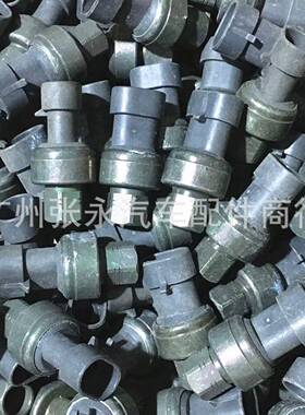 适用于卡车空调低压压力传感器1MR3550M  1MR355M2 P93CAA3605
