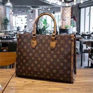 香港奢侈品名牌2025新款专柜正品真皮大牌女包单肩手提斜挎托 托