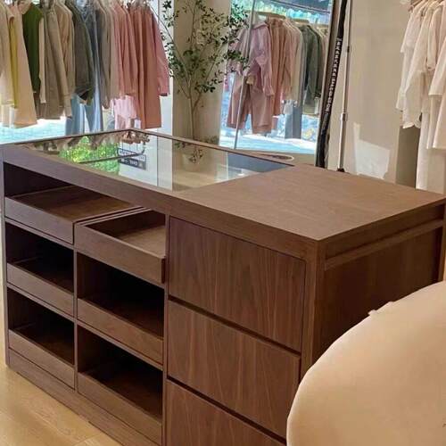 服装店中岛展示吧台轻奢高级感简易收银柜台店铺实木柜台桌接待前