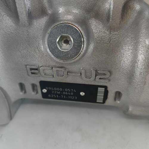 6151-71-1121电装喷油泵094000-0574 094000-0570用于PC450-8 PC4