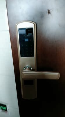 头条讨论伊莱诗YLS-ZWS0008指纹锁怎么样，好多人是一味跟风还是真的很好？