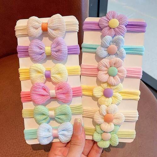 Children's hair ties in the shape of cute flowers, made from