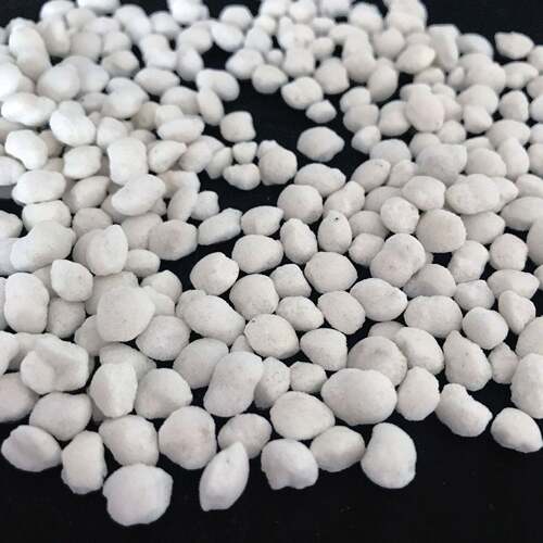 环保型融雪剂钠钙混合型融雪剂除冰剂氯化钠盐球融雪剂颗粒