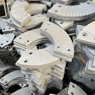 破碎机衬板配件高锰钢制砂机护板反击板锤破打石子机箱破衬板