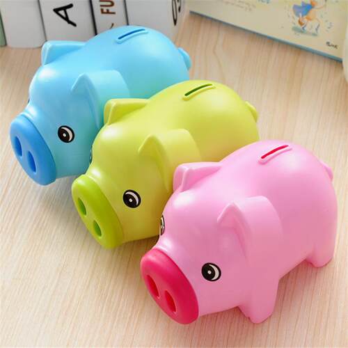 Cartoon cute piggy bank, made of durable plastic, designed t