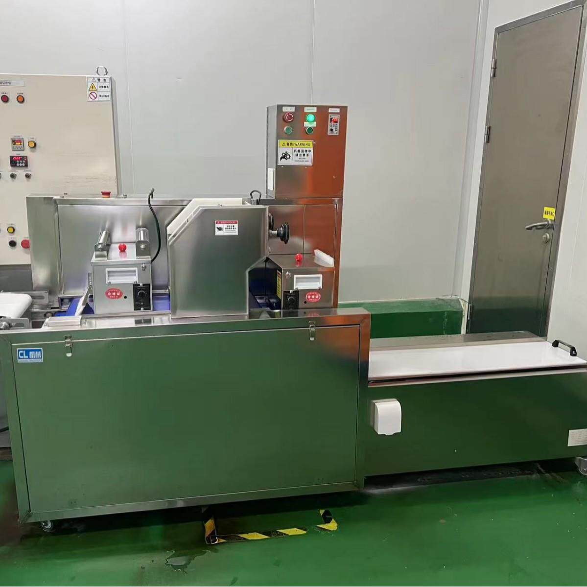 上海叠皮机厂家直销不锈钢压皮机连续碾压厚薄可调混沌皮机饺子