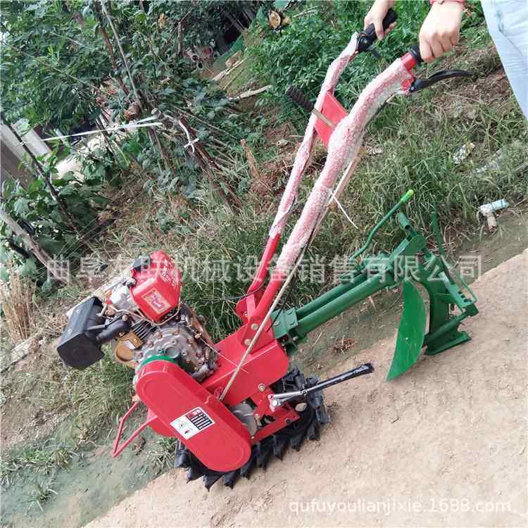 汽油动力履带式耘耕机 手推式耘耕耘锄机 小型耕耘播种施肥机