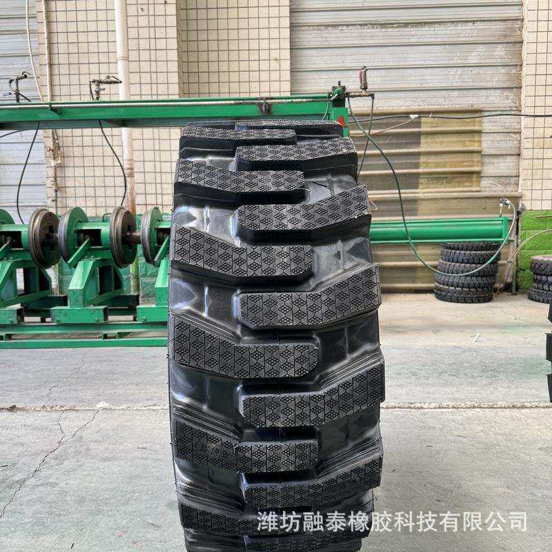 14/9020.5/70R1616/70R20r24耐扎型半实心小装机胎工程机械专用