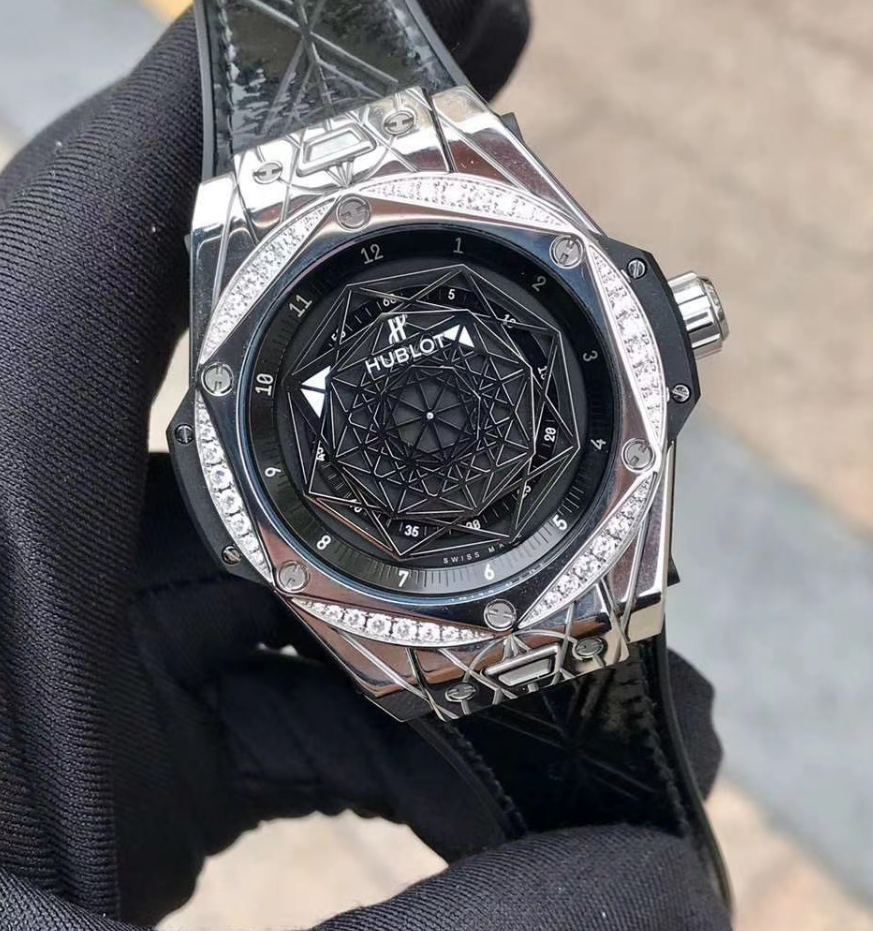 98新39mm宇舶大爆炸系列465.SS.1117.VR.1204自动机械男表原钻