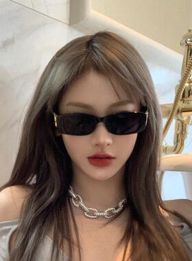 2025新款欧美ins小脸辣妹偏光墨镜小款覆古方形蹦迪简约太阳眼镜
