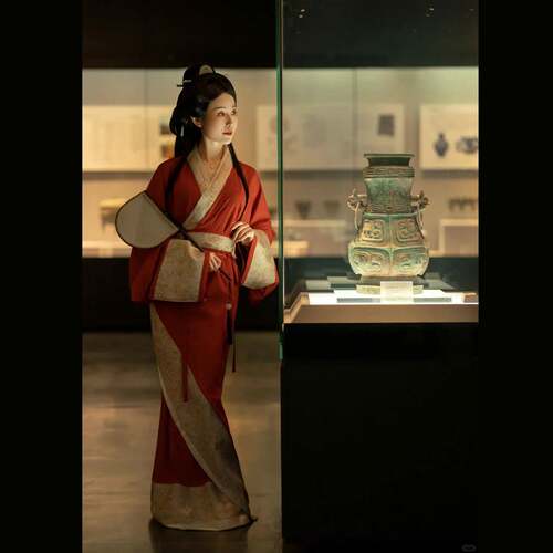 红色曲裾战国袍汉服女2026新款交领齐腰中国风古风古装演出服套装