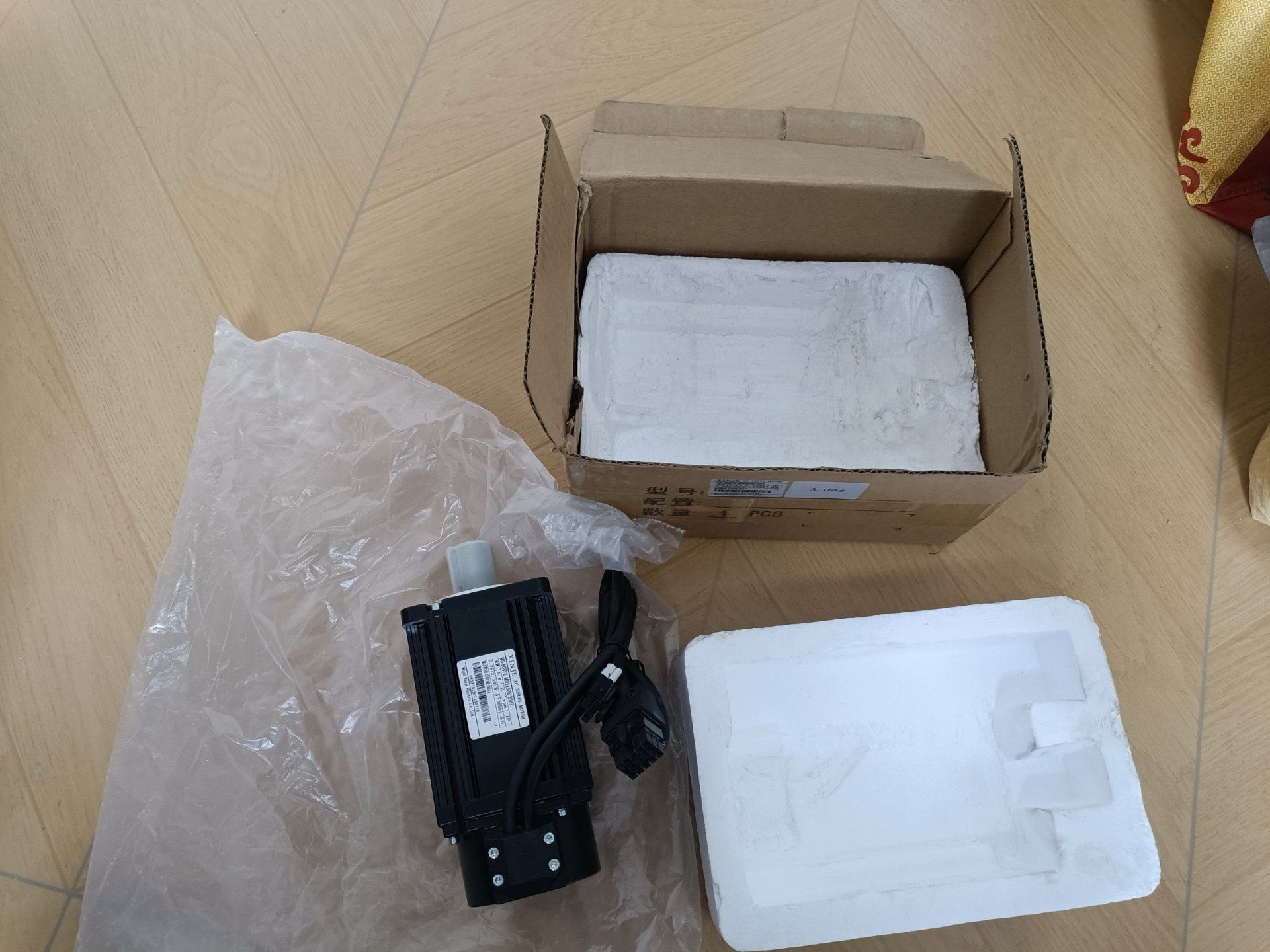 95新，750W信捷伺服电机，单电机1台，型号MS-80ST