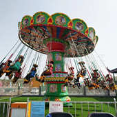 大型24座升降摇头旋转飞椅游乐设备景区公园摆地摊儿童娱乐新项目