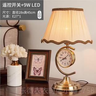 新款欧式台卧室床头灯创时尚灯带表静音暖光钟灯家用意客厅床头柜