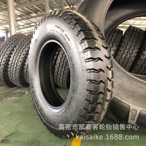 轻卡货车轮胎825-169.00/10.00/11.00-20尼龙胎羊角花纹