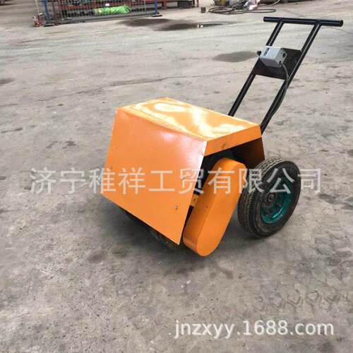 厂家生产手推式除锈机认购金 钢丝刷除锈机 移动式钢板除锈机