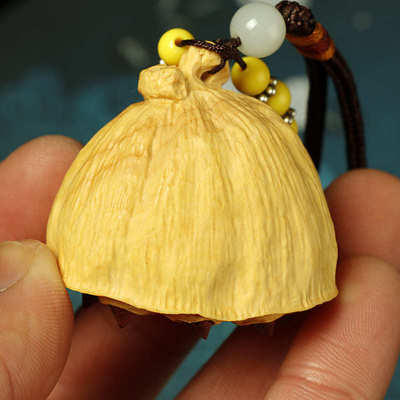 厂家批发黄杨木雕汽车挂件木质莲蓬文玩手把件莲子工艺品吊坠连生