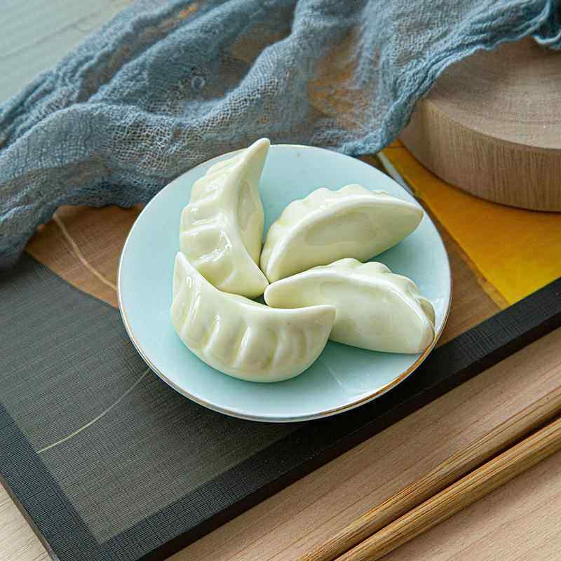 可爱个性陶瓷筷子架筷托创意酒店家用筷枕中式餐桌摆件水饺筷子托