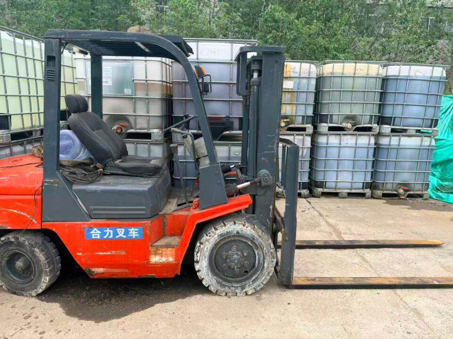 5月6日濮阳市化工公司部分特种作业车辆网络拍卖公告