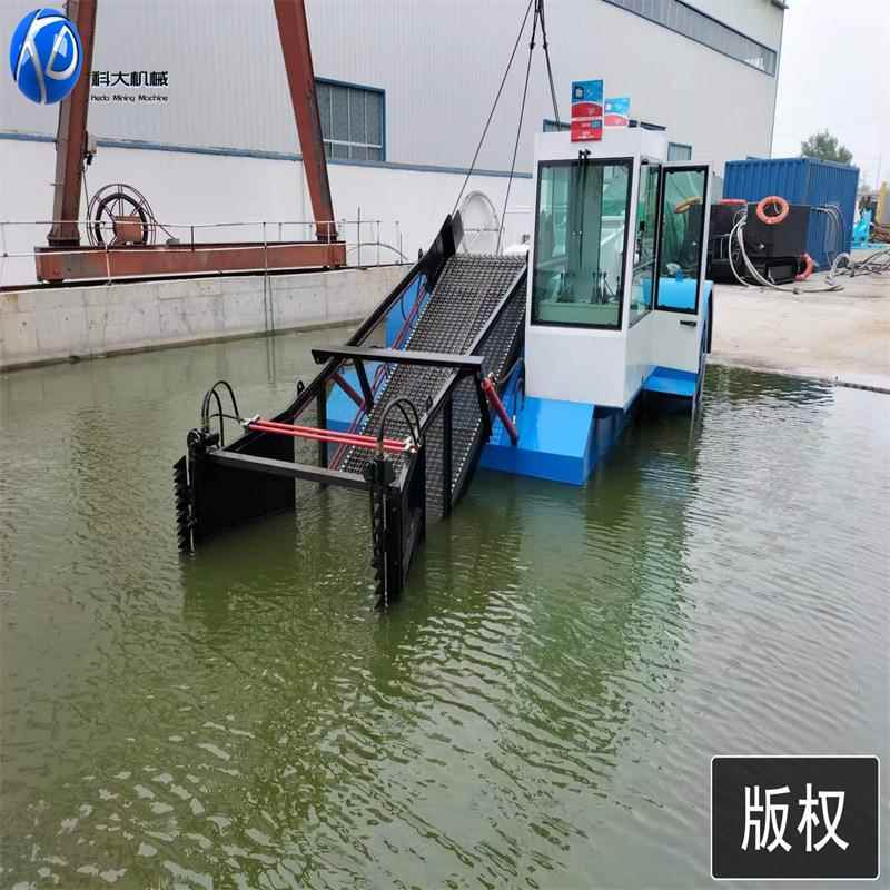 湖面除草机安徽河道保洁船水2上机勾成都水草打捞水下割草船船