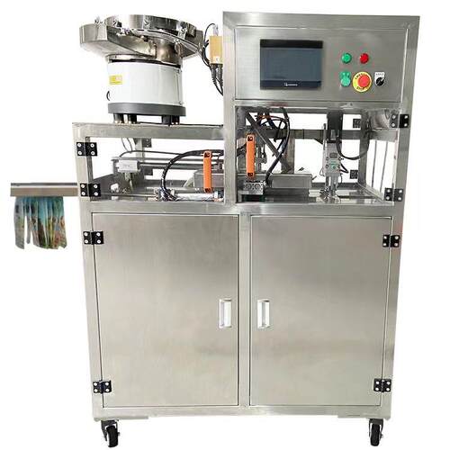 全自动吸嘴袋豆浆饮料灌装机液体调料果冻牛奶沙拉酱花生酱自立袋