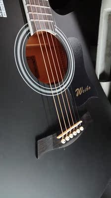 内行点评爆料布鲁克s25吉他怎么样-是单板性价